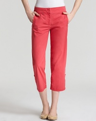 Cut in an easy cropped silhouette and saturated in a bold salmon hue, these Eileen Fisher capris spice up your weekend wear. Top off the pair with a colorful linen tee for a color blocking effect.