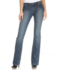 These petite jeans from MICHAEL Michael Kors are an essential with a flattering bootcut silhouette and gorgeous wash.