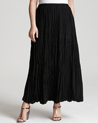 This boho-perfect Love Ady maxi skirt is pleated and purposefully crinkled to look sharp under a tailored blazer or casual with a crisp tank.