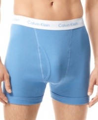 A classic brand in a modern fit, these Calvin Klein briefs are comfortable and stylish.