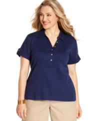 Karen Scott's short sleeve plus size polo shirt is a must-have for a classic casual look.