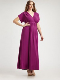 As if it was made for your figure, this super-soft maxi dress features an alluring neckline, a flattering Empire waist and a self tie at back, which creates the quintessential hourglass shape. V-necklineShort sleevesEmpire waistSelf-tie back detailAbout 44 from natural waist47% cotton/47% modal/6% spandexMachine washMade in USA