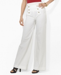 The ever-classic yet always stylish sailor pant from Lauren by Ralph Lauren channels breezy, summery appeal with a flowy, wide-leg silhouette of lightweight cotton twill.