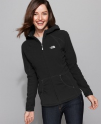 The North Face offers high-performance technology with the Masonic hoodie! The lightweight, breathable polyester fleece has UV protection to keep harmful rays at bay while keeping you warm