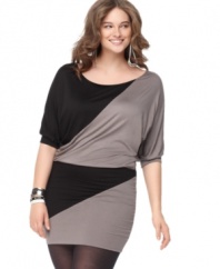 Lock up one of the season's hottest trends with Soprano's short sleeve plus size dress, highlighted by colorblocking.