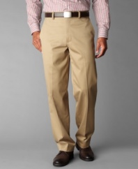 With a no-wrinkle style and a comfort fit, these Dockers khakis will be your just-right go-to style.