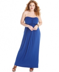 Spring break style starts with Love Squared's strapless plus size maxi dress, finished by a ruched top.