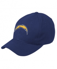 Top of your game-day gear with the added team spirit of this adjustable San Diego Chargers logo hat from Reebok. (Clearance)