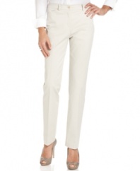 All the makings of a classic pant in soft stretch cotton for a flattering fit from Jones New York Signature.
