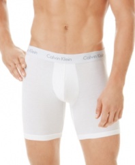 Crafted with amazingly soft and smooth modal fabric. Higher quality waistband and contrast colored Calvin Klein print. U5555
