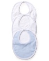 Bundled in a chic logo bag, this adorable bib set makes dinnertime a more stylish affair.