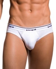 Sleek, sexy style and endless support make this low-rise brief a great choice for your everyday wardrobe.