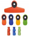 This is an open & shut case! Keep your kitchen fresh with this essential clip set, which replaces those impossible twist-ties and makes food storage and organization easy. Three different sizes, with secure grips and non-slip jaws, keep tabs on everything from bags of rice, bulk-sized foods, book pages and dish towels.