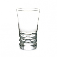 Clear crystal highball glasses from Baccarat are essential elements to your fine barware collection.