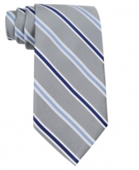 Exude confidence. This Club Room tie is classic sophistication at its finest.